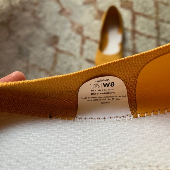 Allbirds Tree Breezers Flats | 8 | Yellow - Picture 9 of 9